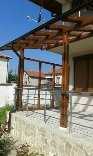 Custom Wooden Pergola Design & Installation