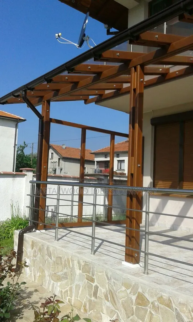 Custom Wooden Pergola Design & Installation