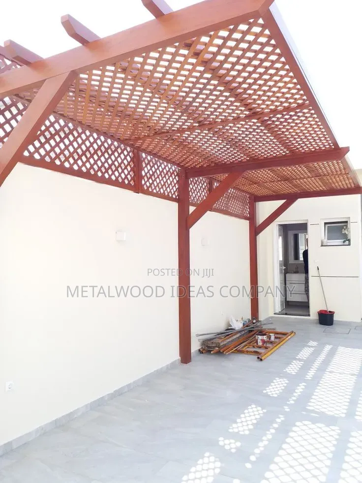 Custom Wooden Pergola Design & Installation