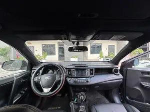 Toyota RAV4 SE AWD (2.5L 4cyl 6A) 2016 Gray
