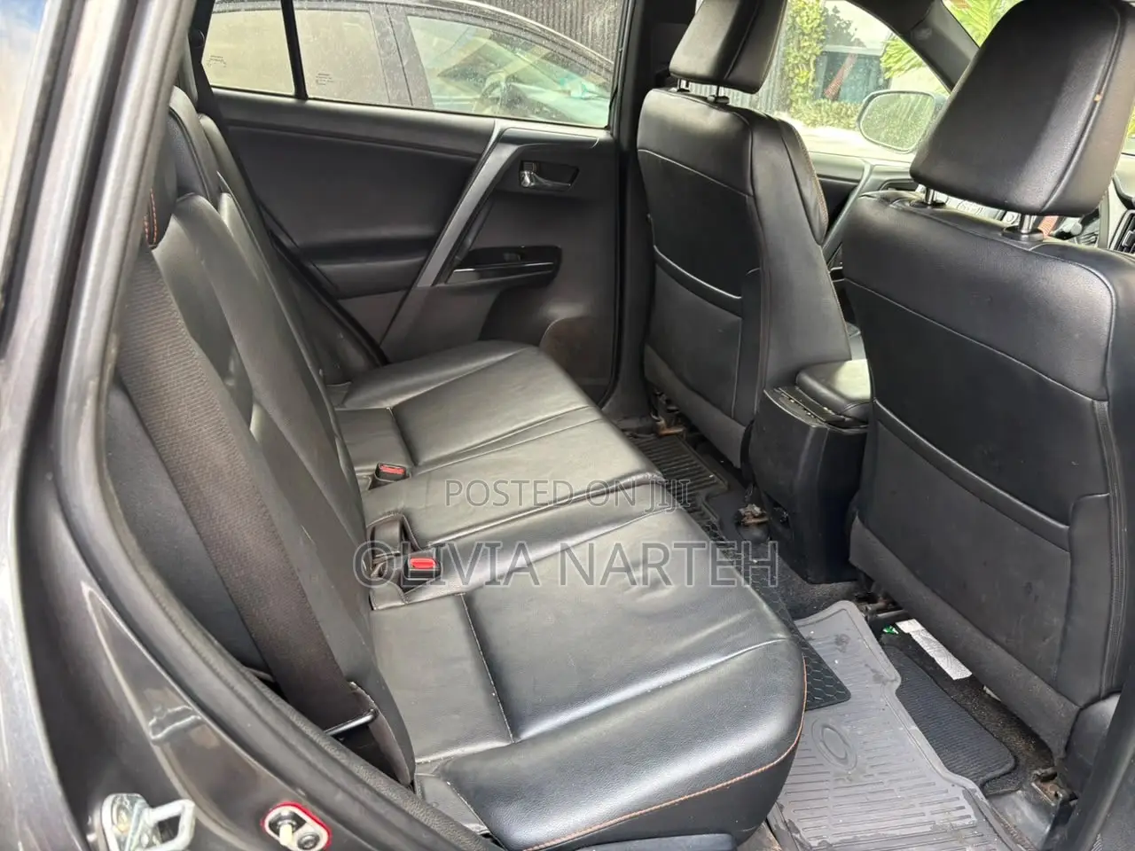 Toyota RAV4 SE AWD (2.5L 4cyl 6A) 2016 Gray