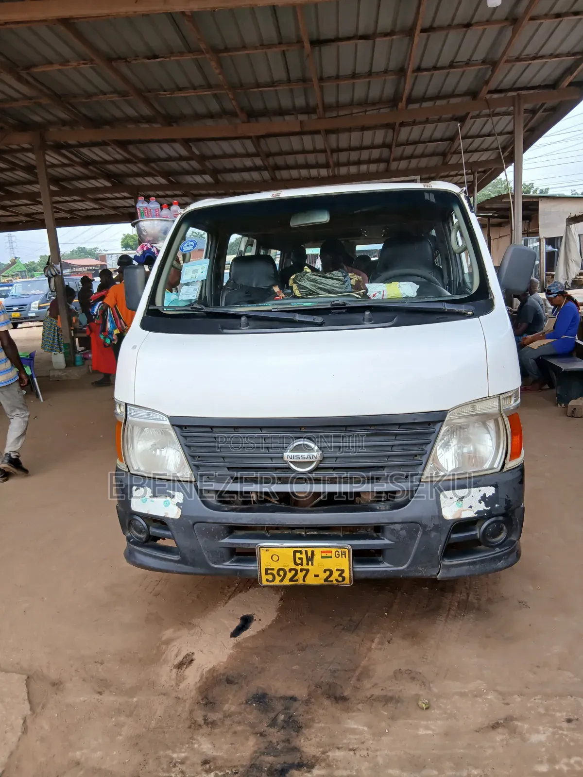 Nissan Caravan (Urvan) 2008 White