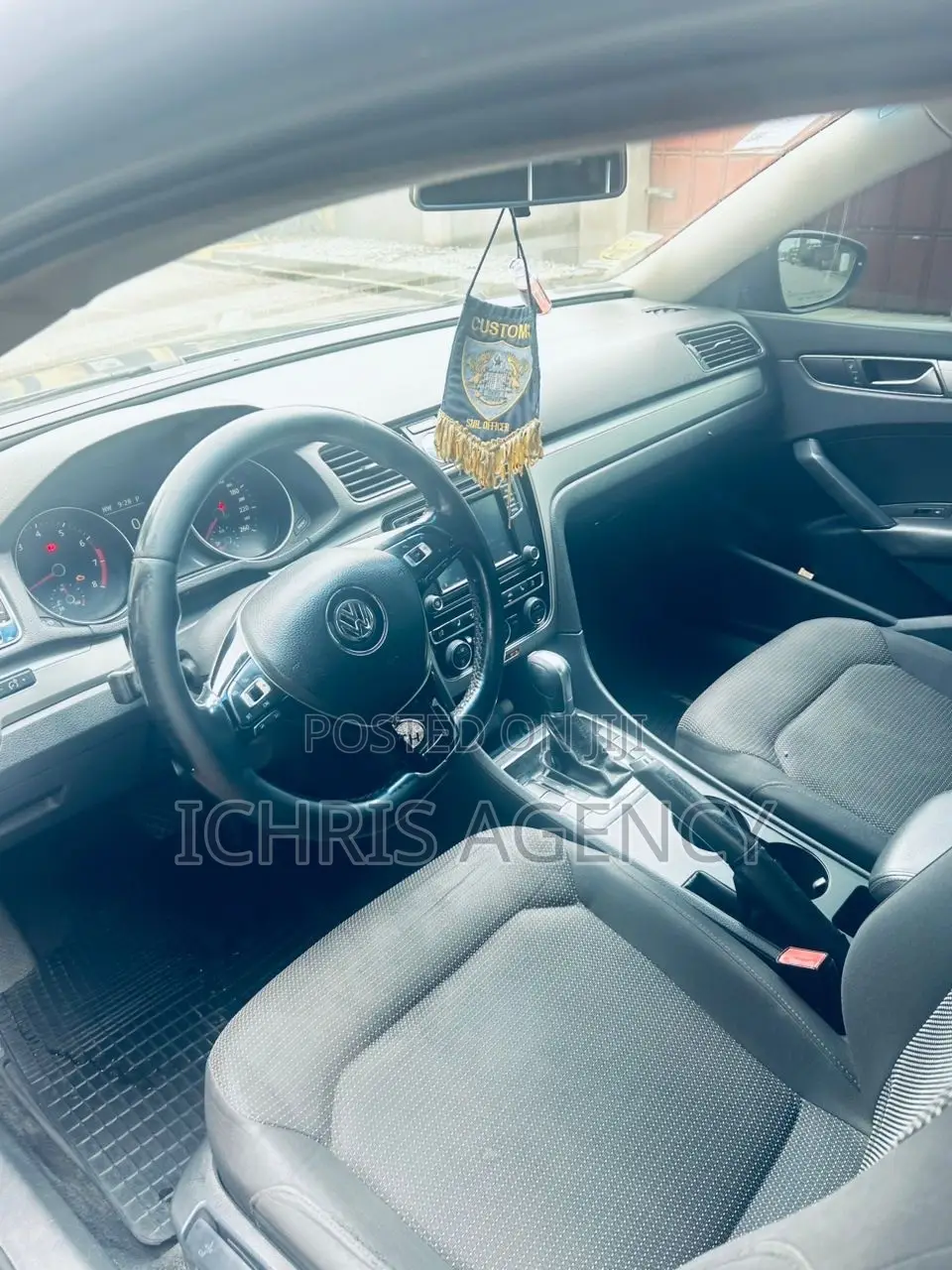 Volkswagen Passat 2.0T S 2018 Gray