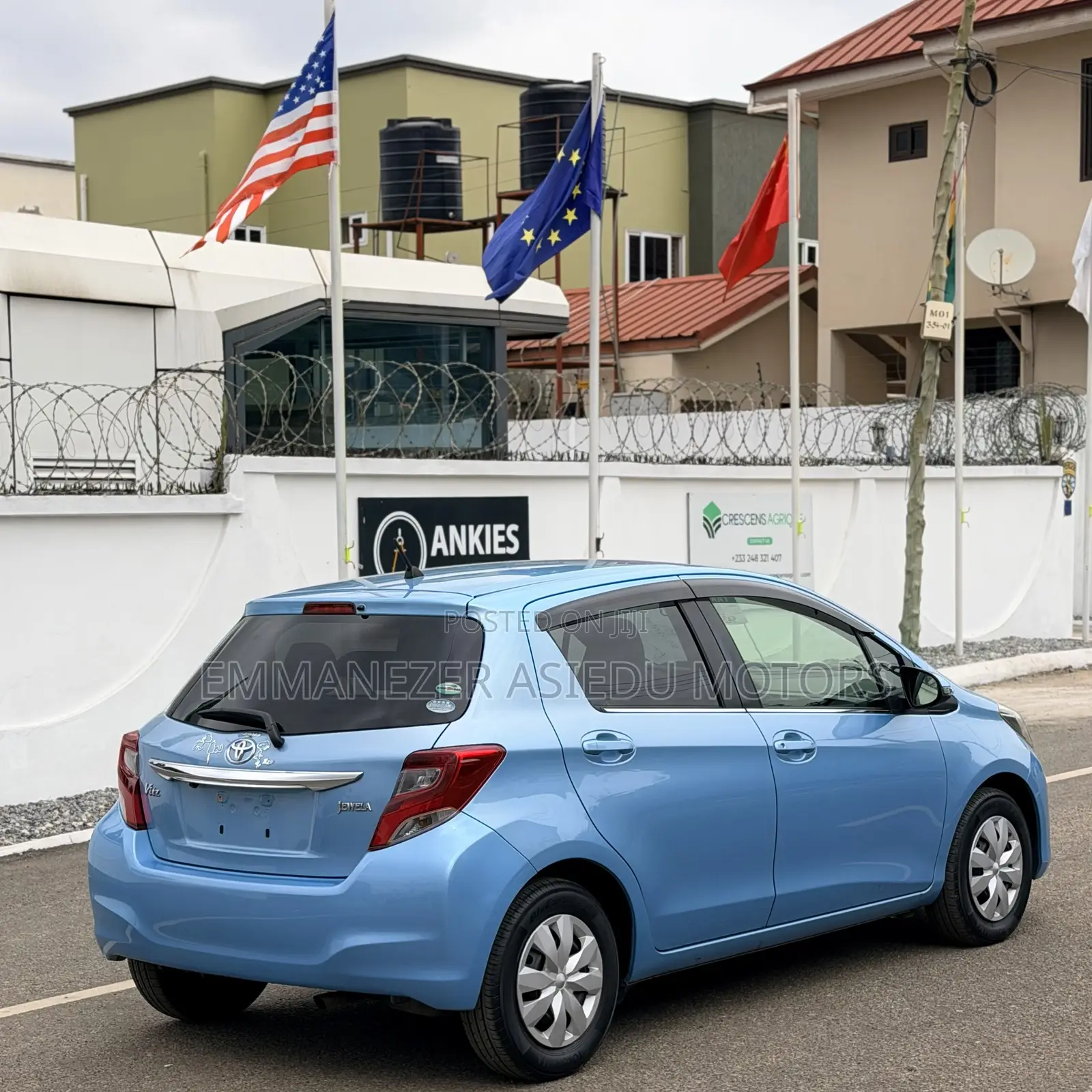 Toyota Vitz 1.3 FWD 5dr 2015 Blue