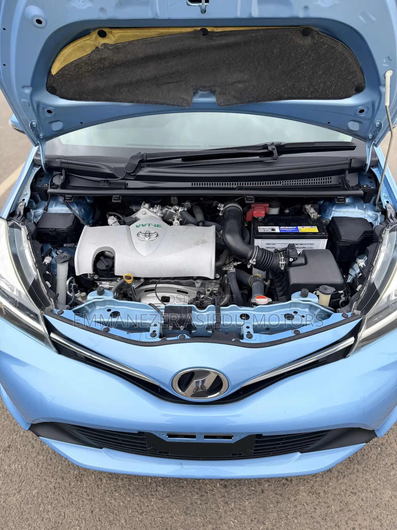 Toyota Vitz 1.3 FWD 5dr 2015 Blue