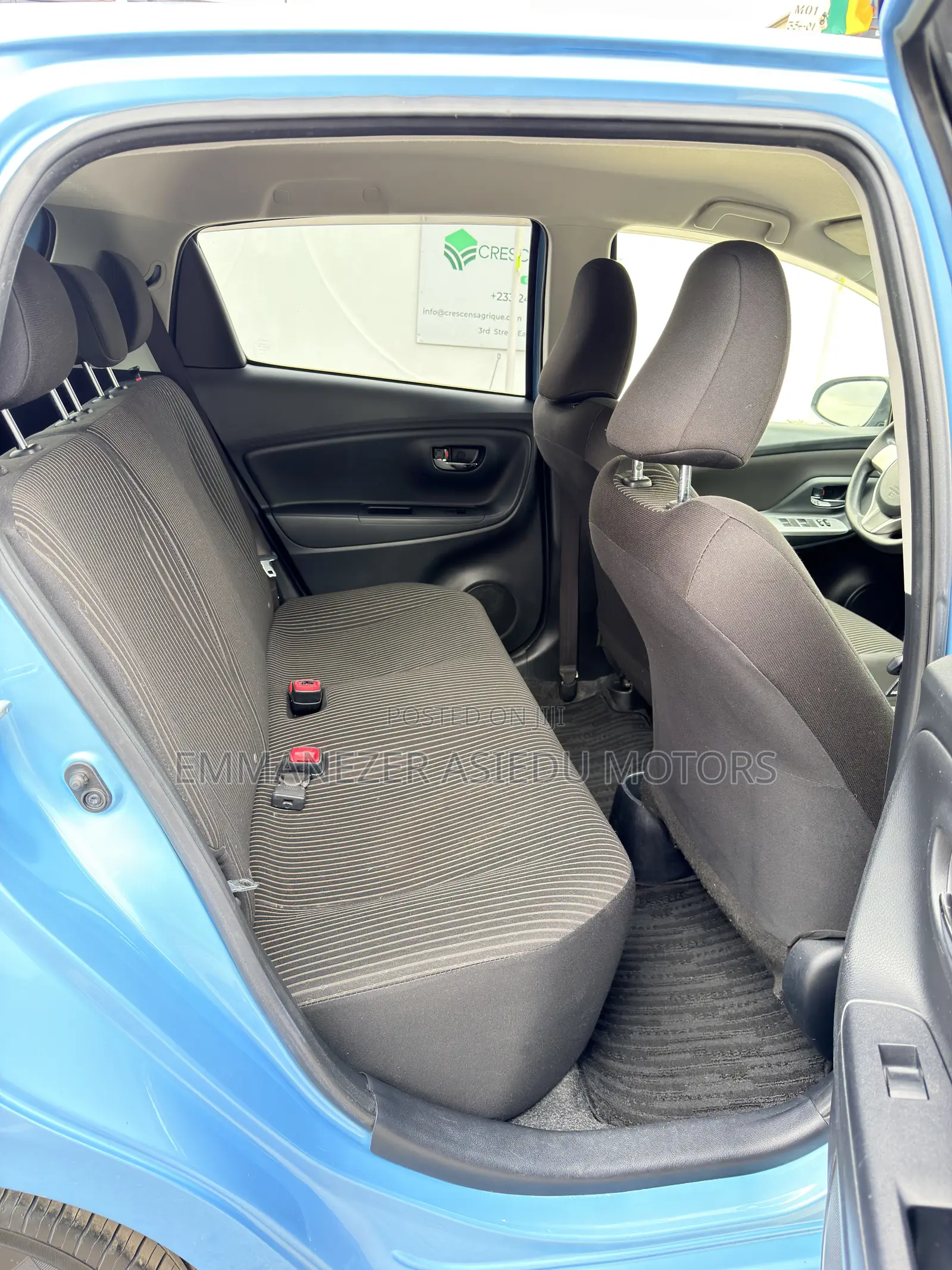Toyota Vitz 1.3 FWD 5dr 2015 Blue