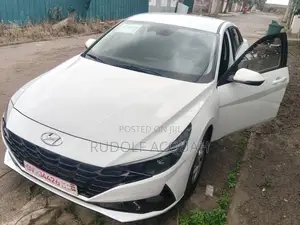 Hyundai Avante 2021 White