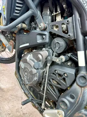 Yamaha 2020 Black
