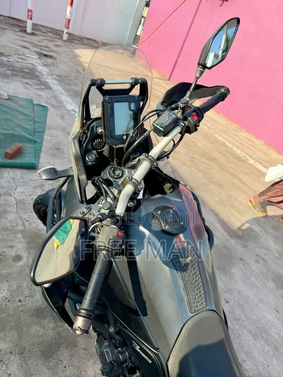 Yamaha 2020 Black