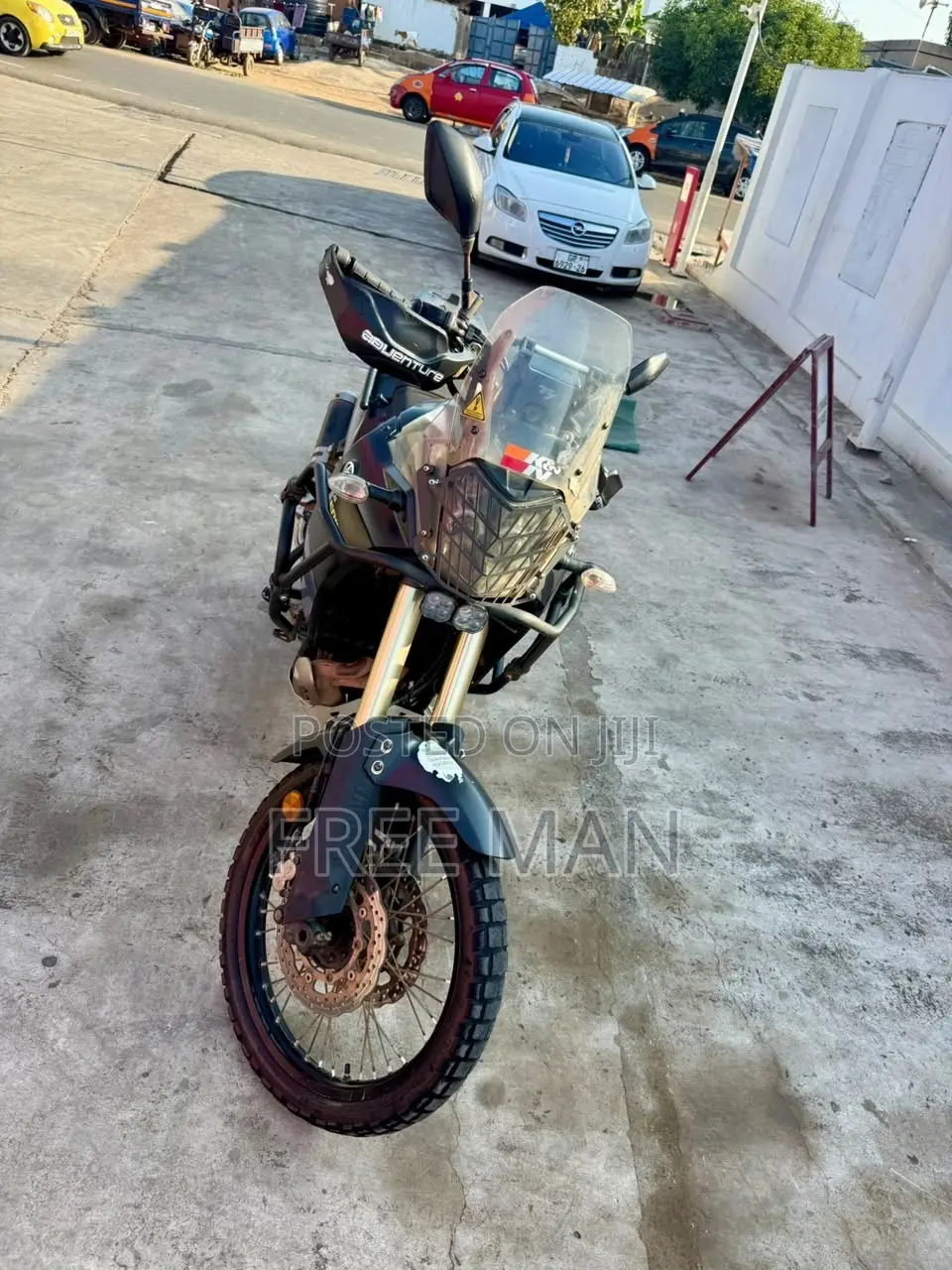 Yamaha 2020 Black