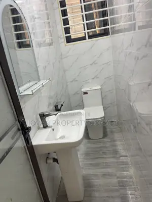 3bdrm House in Pokuase Acp for sale