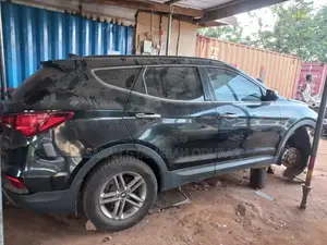 Hyundai Santa Fe 2018 Black