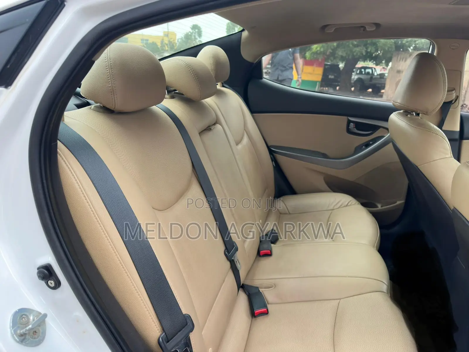 Hyundai Elantra Limited Sedan FWD (1.8L 4cyl 6A) 2013 White