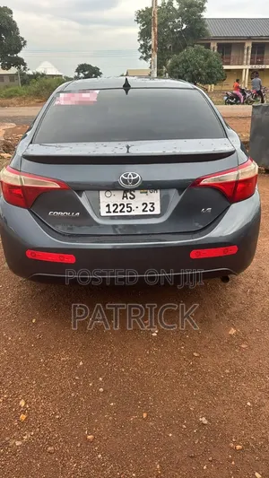 Toyota Corolla LE Eco 4dr Sedan (1.8L 4cyl CVT) 2016 Gray