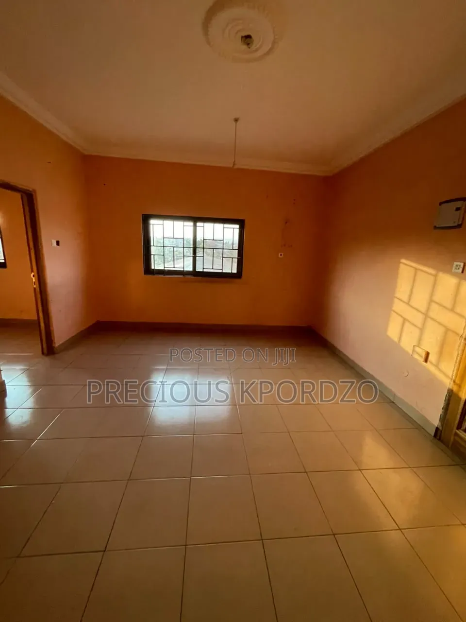 1bdrm Room & Parlour in Adenta Frafraha for rent