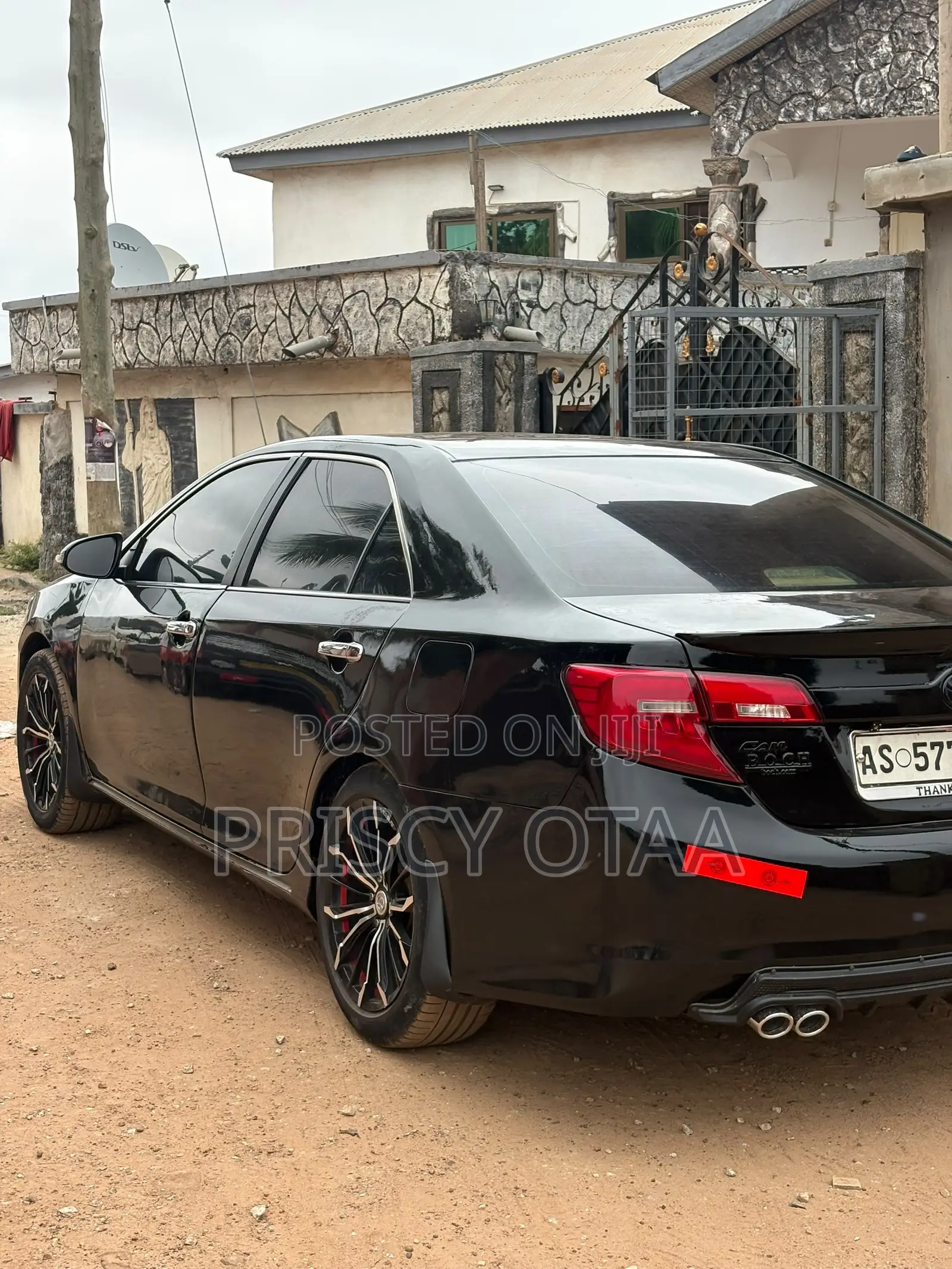 Toyota Camry SE 4dr Sedan (3.5L 6cyl 6A) 2014 Black