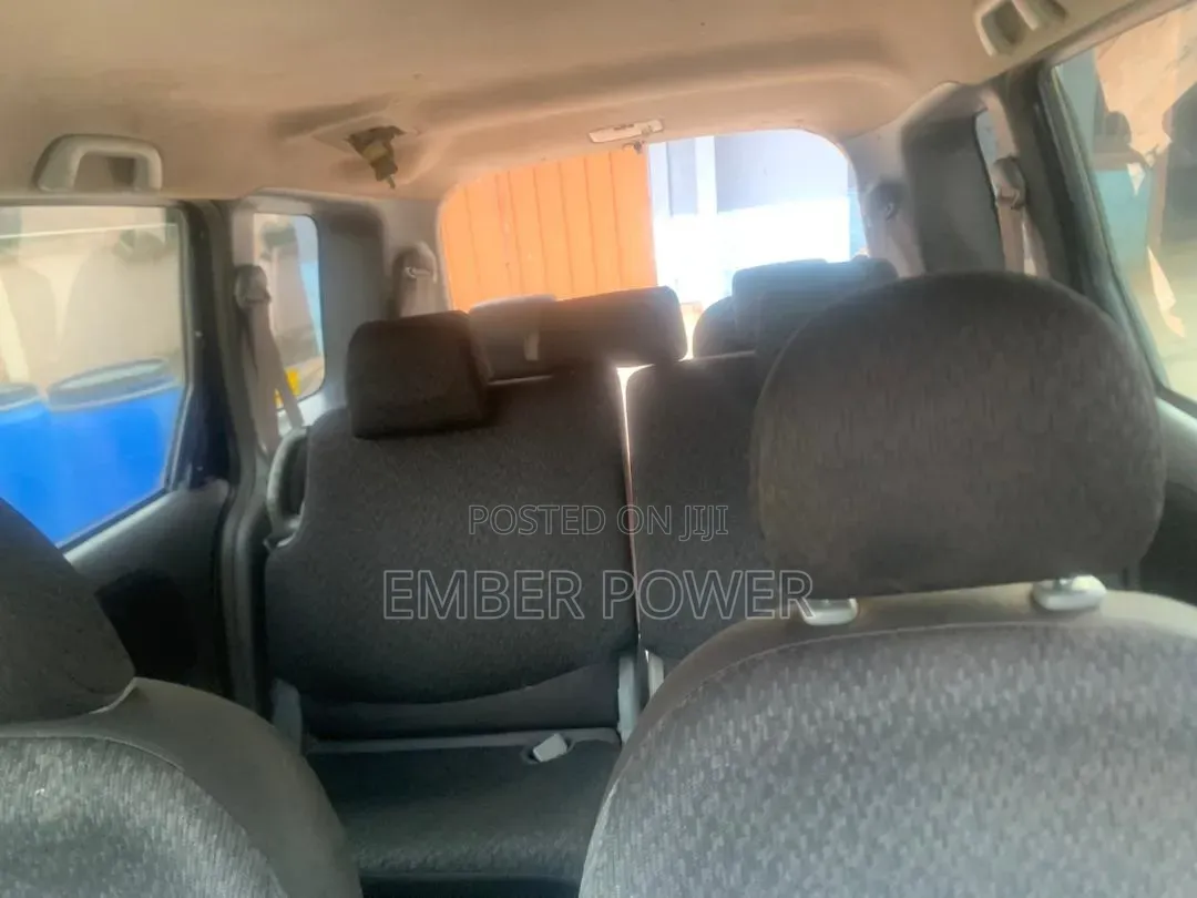 Toyota Sienta 2012 Black