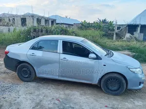 Toyota Corolla 2009 Silver