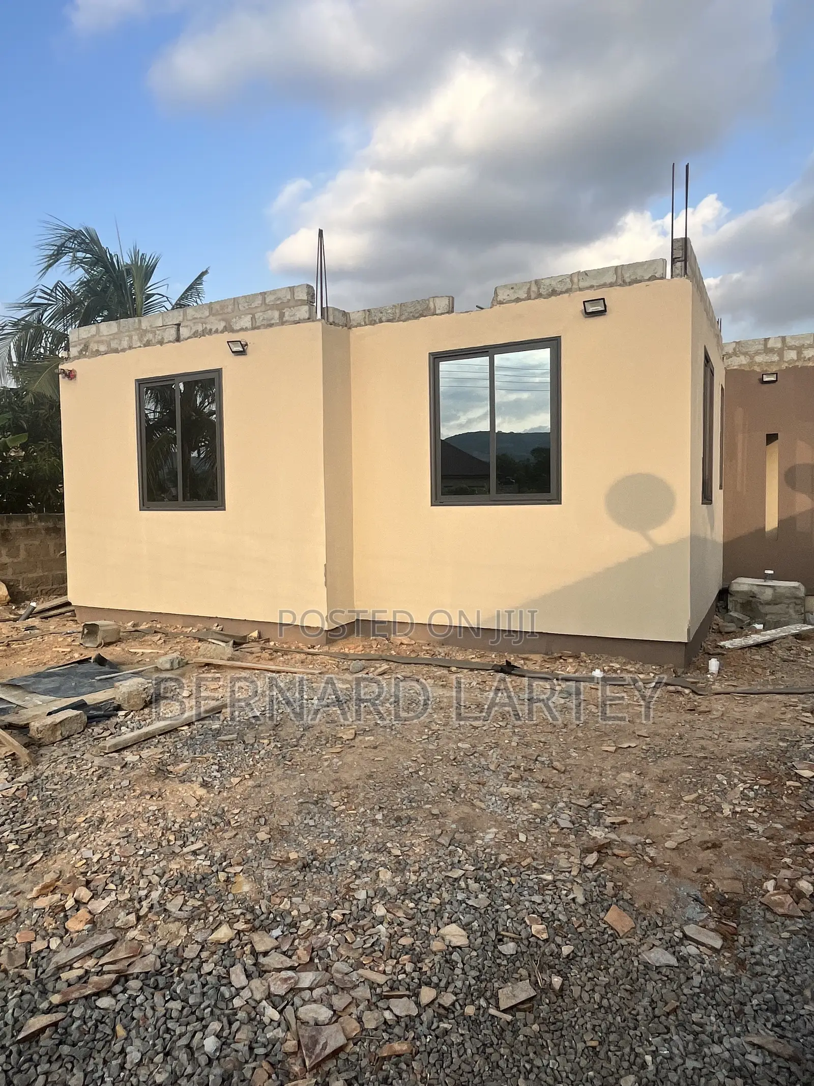 1bdrm Room & Parlour in Dodowa for rent