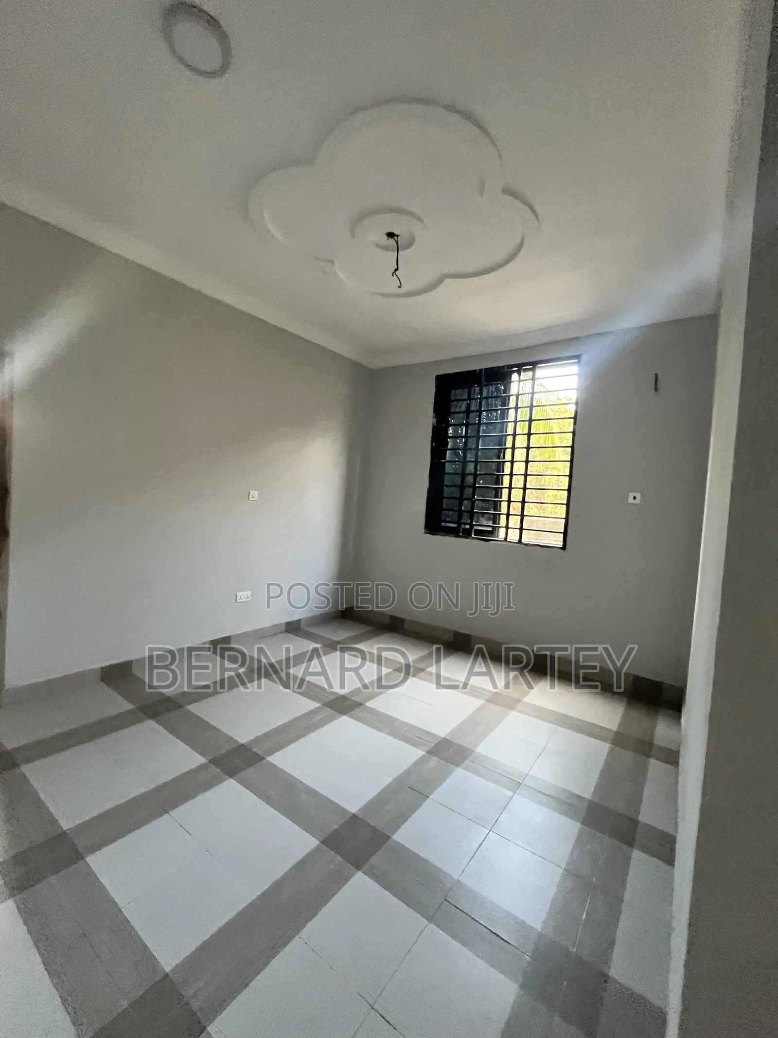1bdrm Room & Parlour in Dodowa for rent