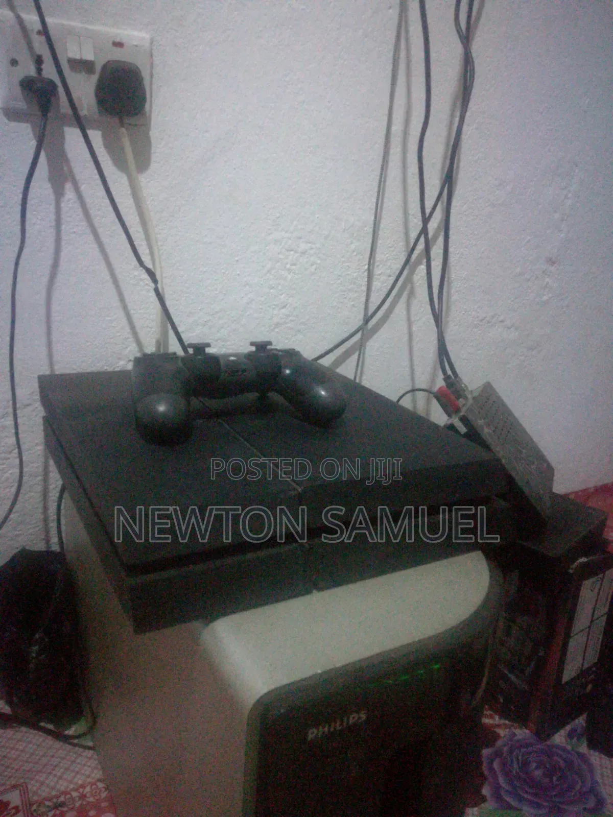 PlayStation 4, Jailbreak With a Lot of Games on It.