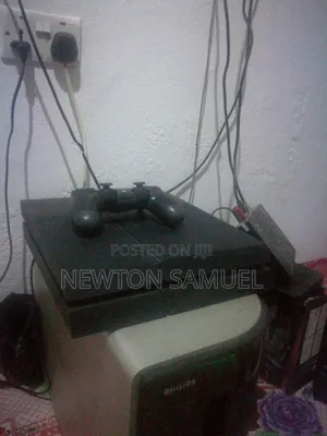 PlayStation 4, Jailbreak With a Lot of Games on It.