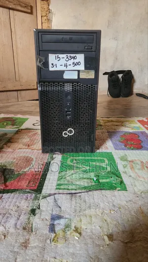 Desktop Computer Fujitsu 8GB Intel Core i5 HDD 640GB
