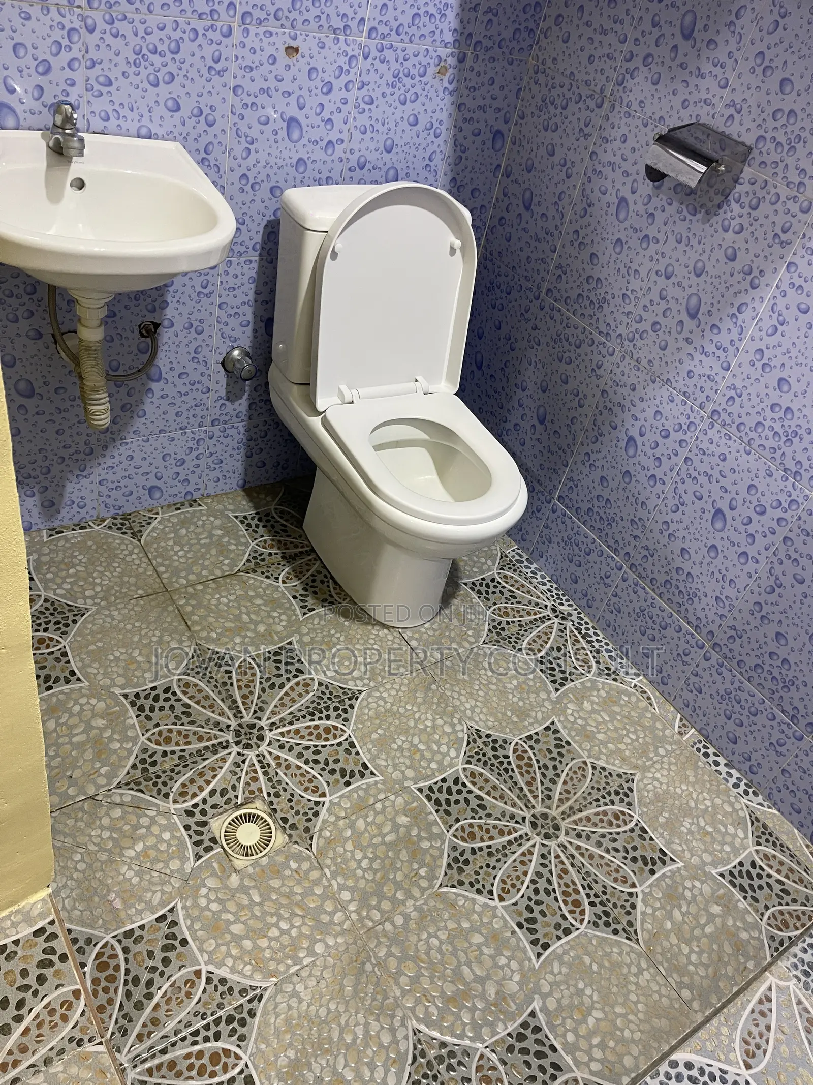 1bdrm Room & Parlour in Cocoboard, Amasaman for rent