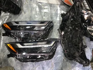  Toyota RAV4 2024 Headlight – Premium OEM | Foreign Used