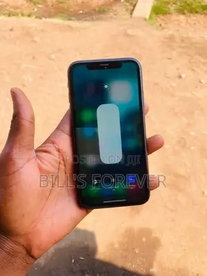 Apple iPhone XR 64 GB Black