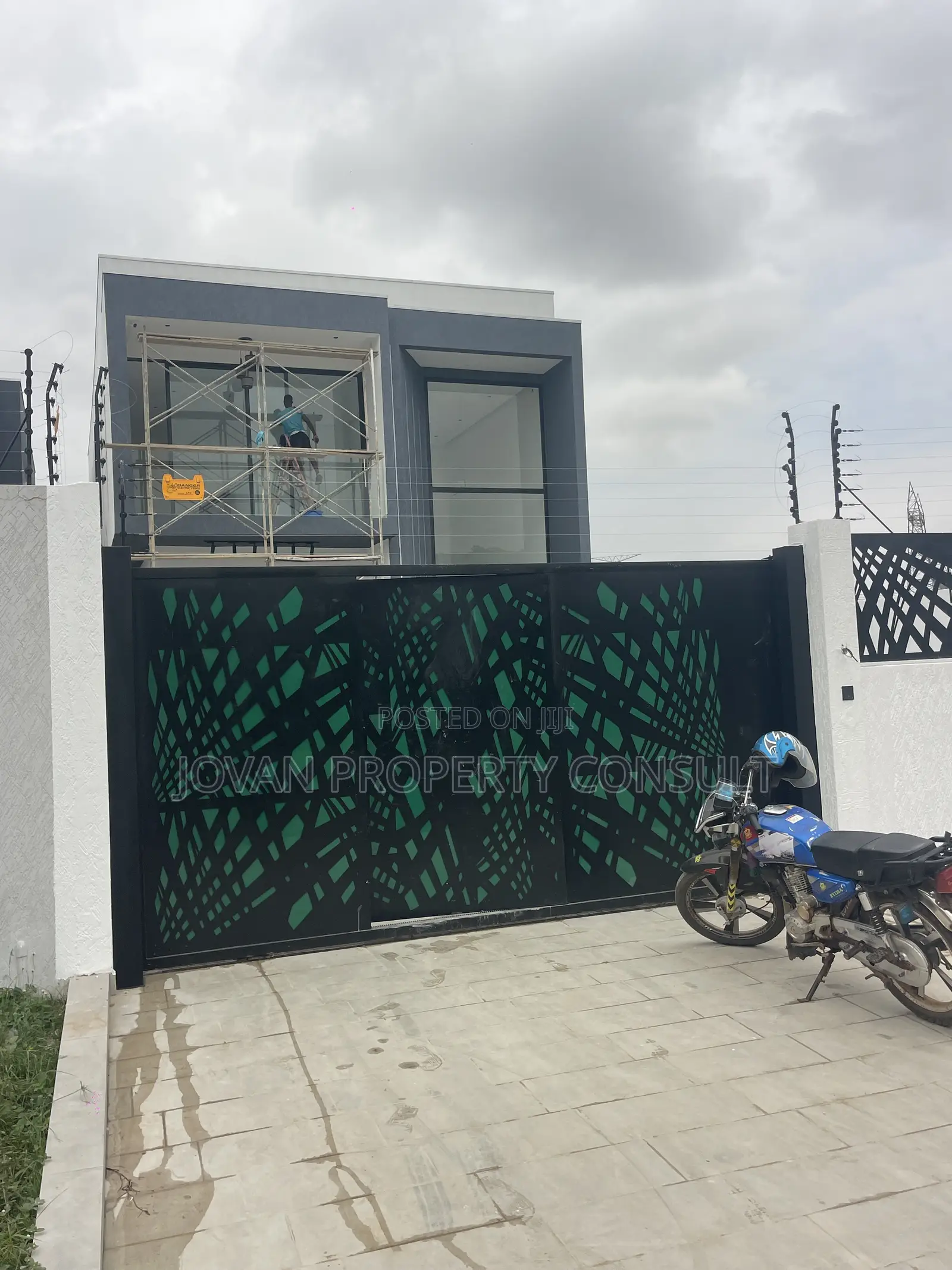 1bdrm Apartment in Pokuase Acp for sale