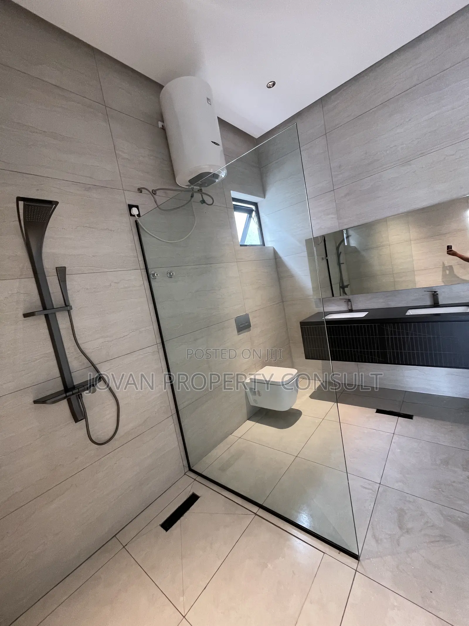 1bdrm Apartment in Pokuase Acp for sale