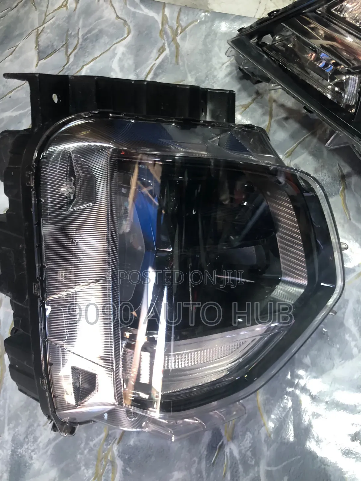  Hyundai Santa Fe 2020 Right Headlight – Premium OEM | Foreign Used