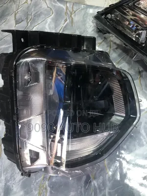  Hyundai Santa Fe 2020 Right Headlight – Premium OEM | Foreign Used