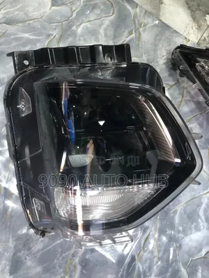  Hyundai Santa Fe 2020 Right Headlight – Premium OEM | Foreign Used