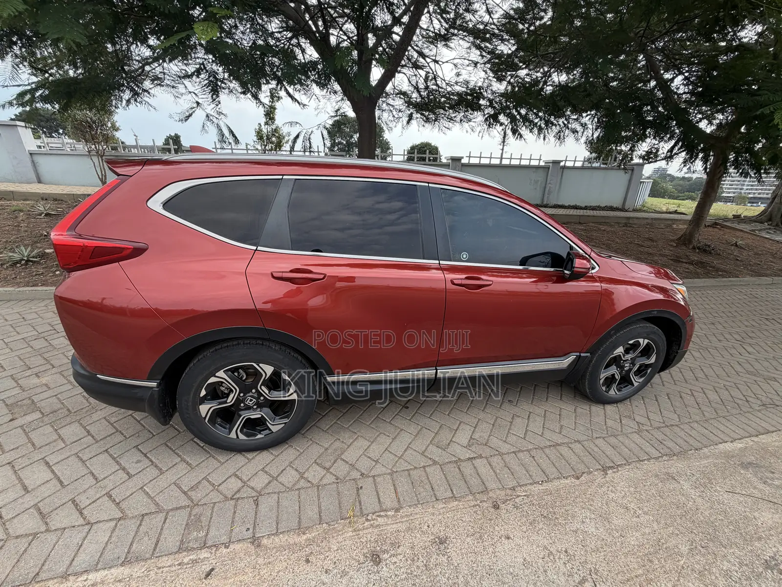 Honda CR-V Touring AWD 2018 Red