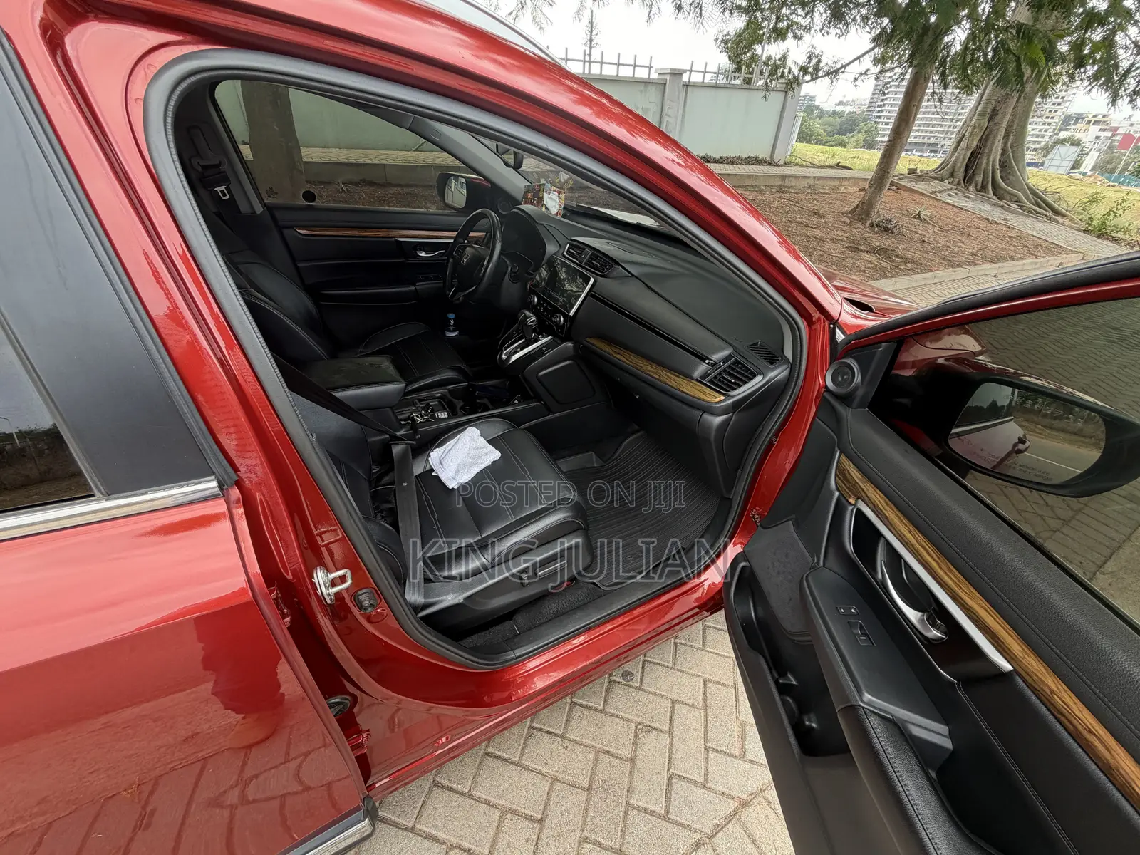 Honda CR-V Touring AWD 2018 Red
