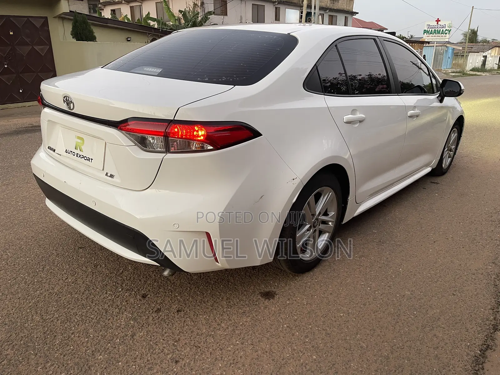 Toyota Corolla L 2022 White