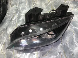  Hyundai Kona 2021, 2022 Headlight Left – Premium OEM | Foreign Used