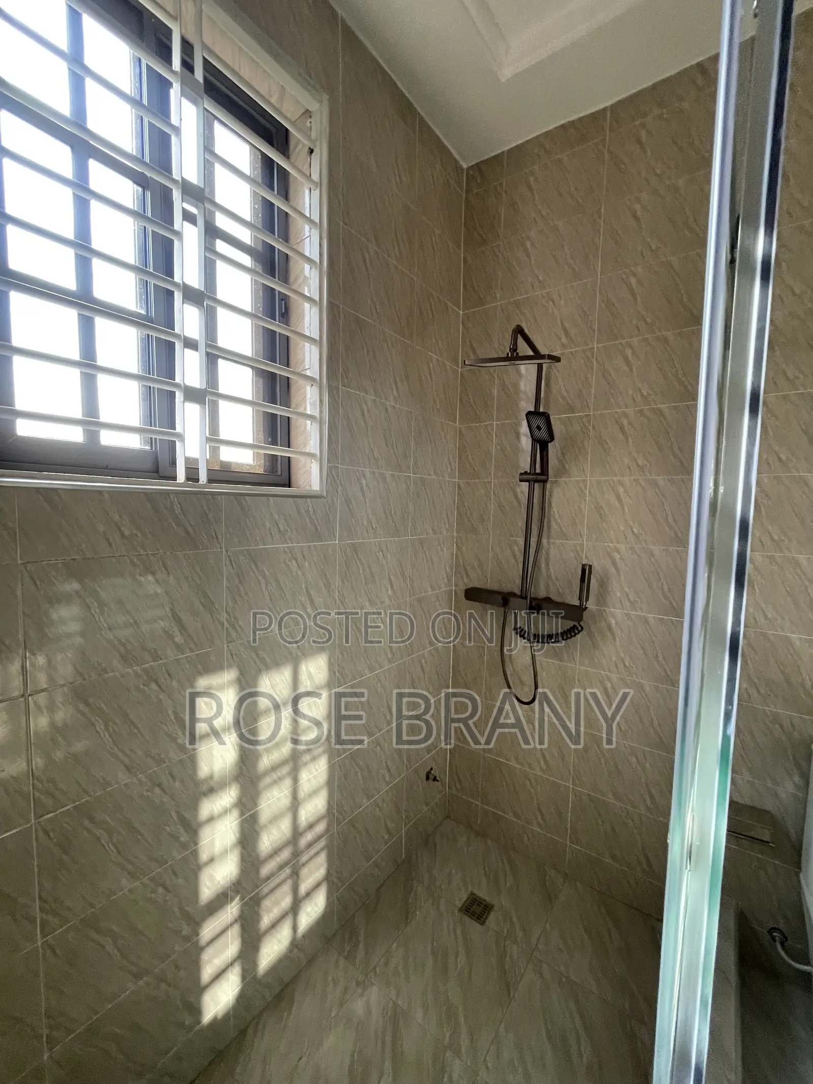 2bdrm Apartment in Oyarifa for rent