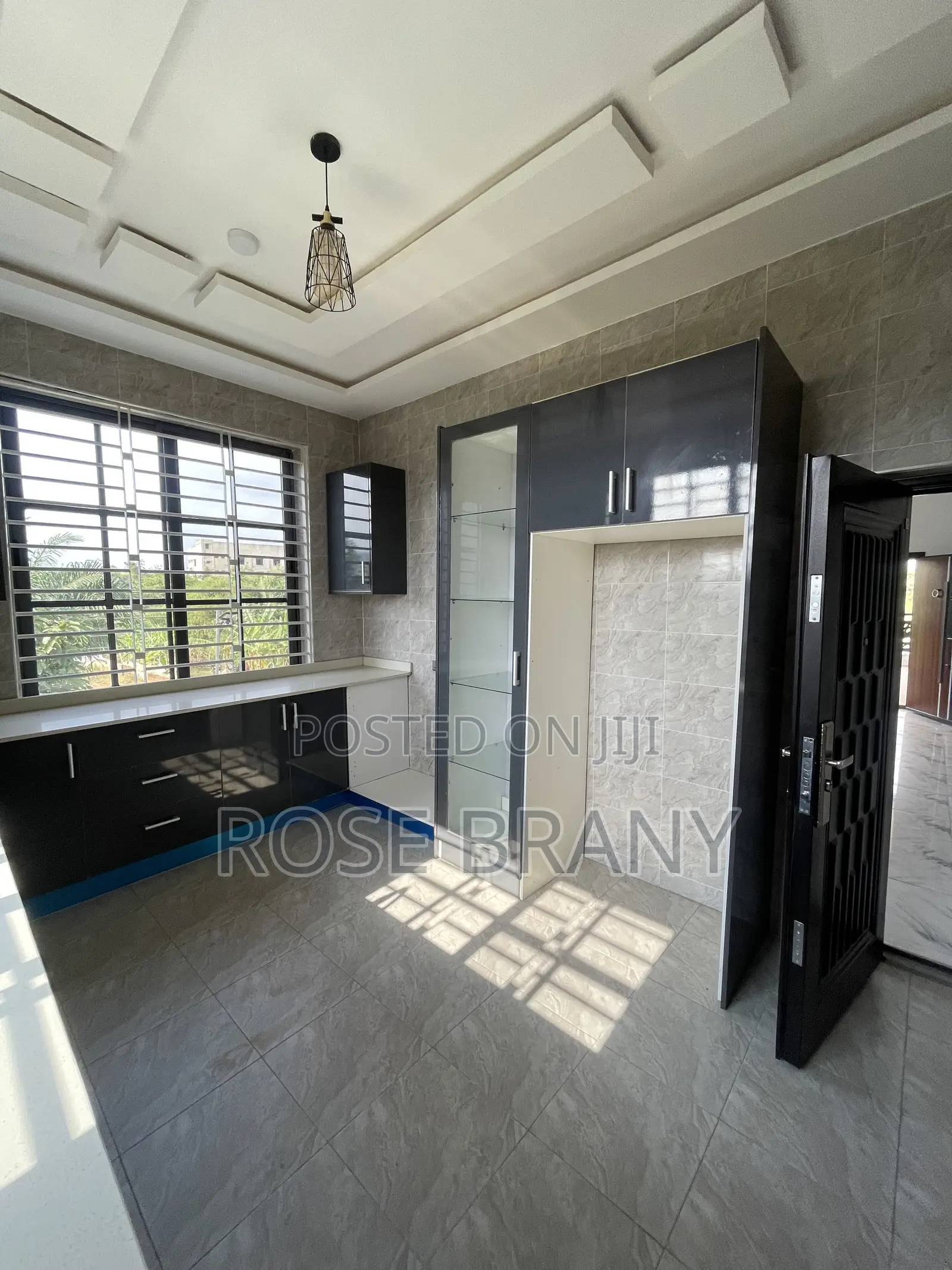 2bdrm Apartment in Oyarifa for rent