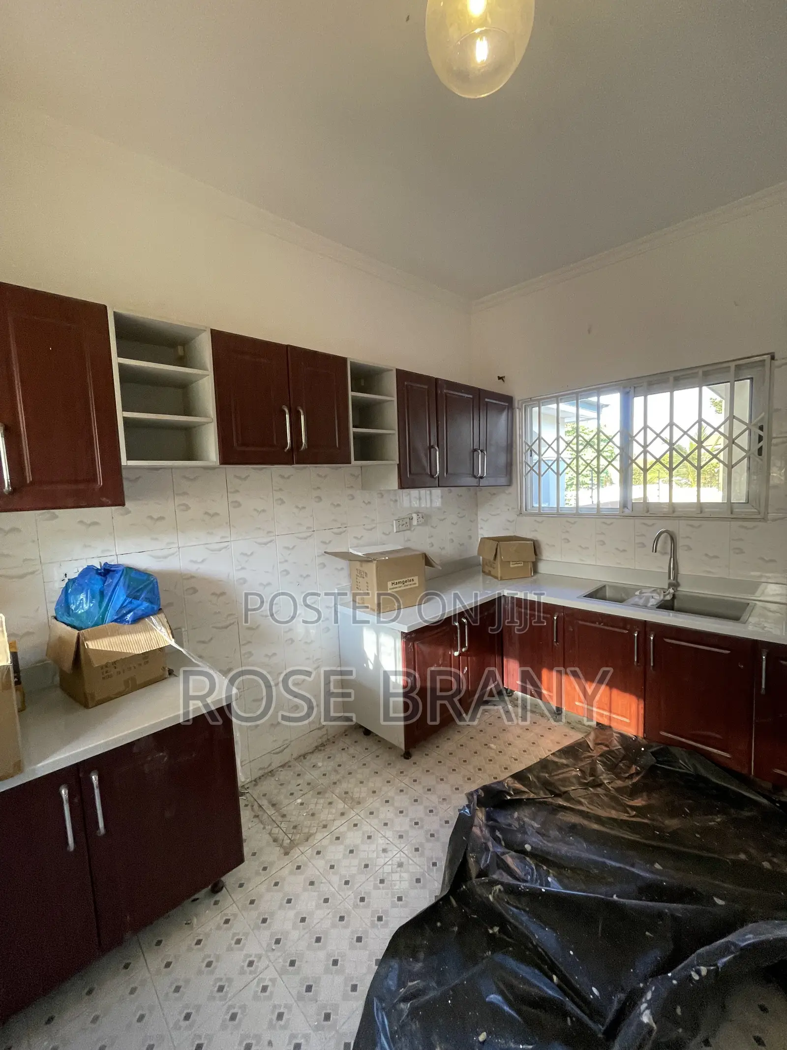 2bdrm House in Oyarifa for rent