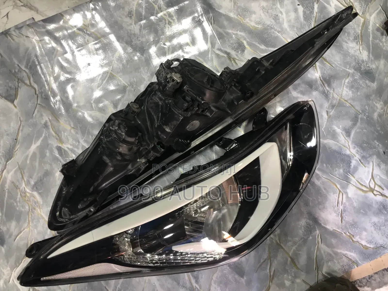 Hyundai Elantra 2012, 2013, 2014, 2015, 2016 Headlight–Foreign Used