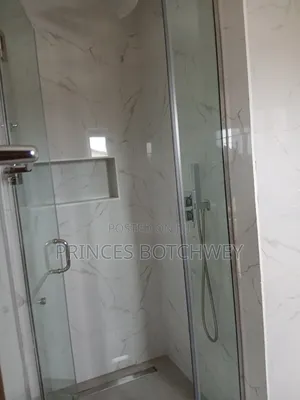 3bdrm House in Spintex, Baatsona Total for rent