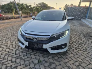 Honda Civic EX 4dr Sedan (2.0L 4cyl) 2017 White