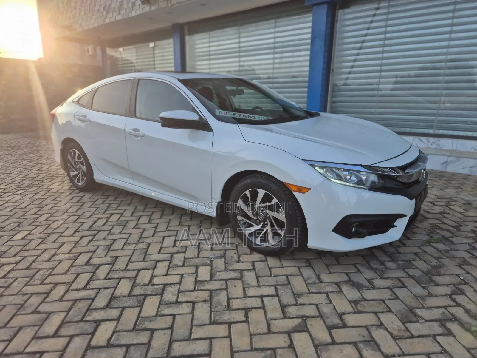 Honda Civic EX 4dr Sedan (2.0L 4cyl) 2017 White