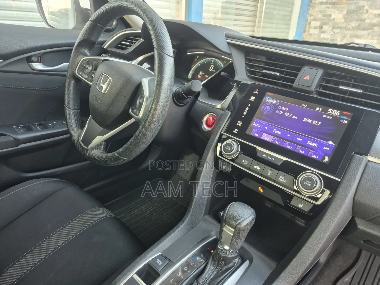 Honda Civic EX 4dr Sedan (2.0L 4cyl) 2017 White