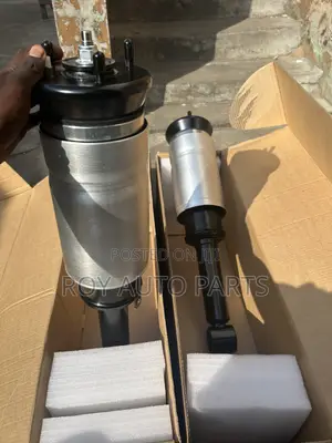 Range Rover Sport 2005–2013/ LR3/ LR4 Front Air Suspension Shocks
