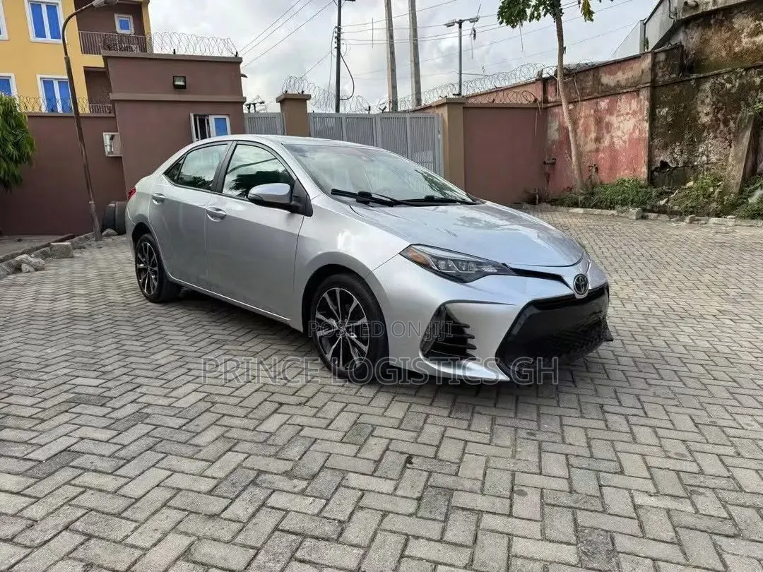 Toyota Corolla SE 4dr Sedan (1.8L 4cyl CVT) 2017 Silver