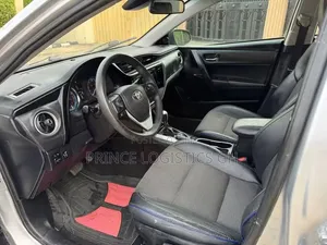 Toyota Corolla SE 4dr Sedan (1.8L 4cyl CVT) 2017 Silver